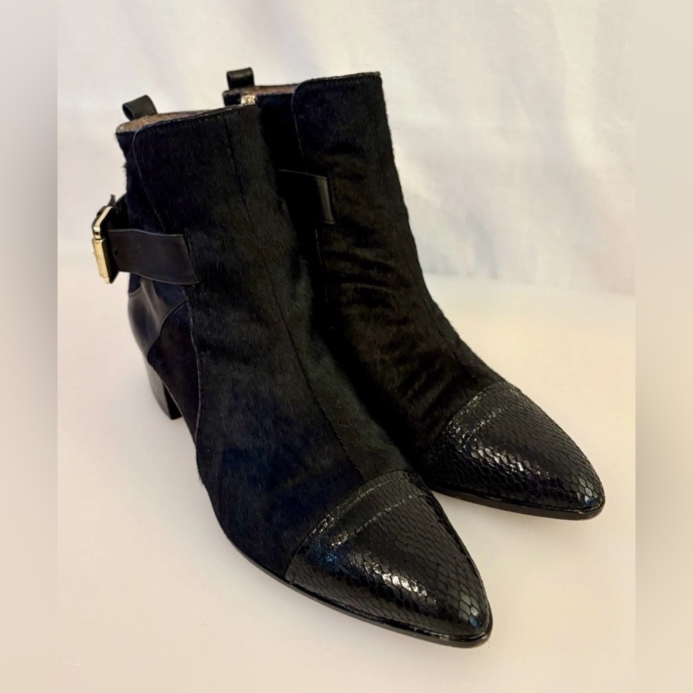 Donald Pliner Women's Ankle Boots Black Calf Hair Leather Snake Toe Size 8M